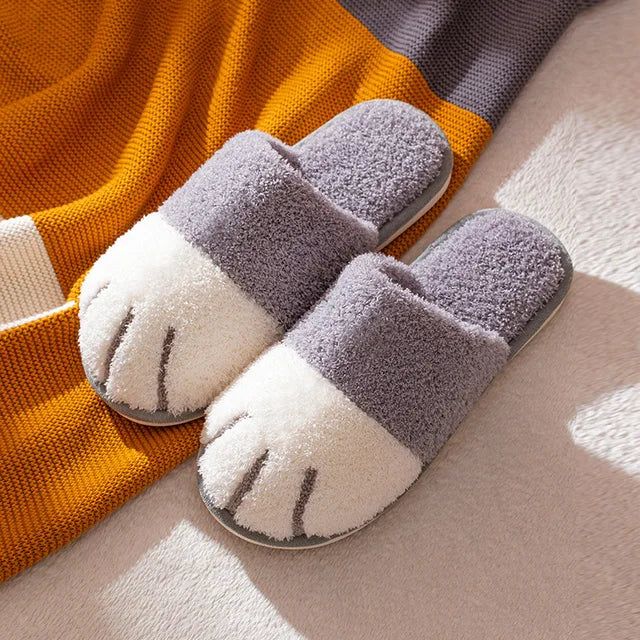 Pantuflas Plush Cat Paw: Calidez y Estilo