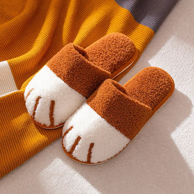 Pantuflas Plush Cat Paw: Calidez y Estilo